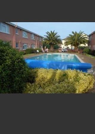 Apartment With Heated Pool & Close To Beach Paignton Exterior photo
